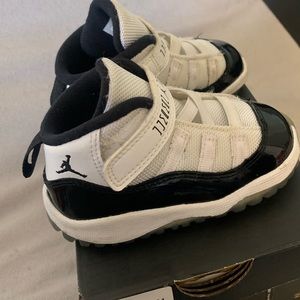Jordan 11 Retro Toddler Sneakers